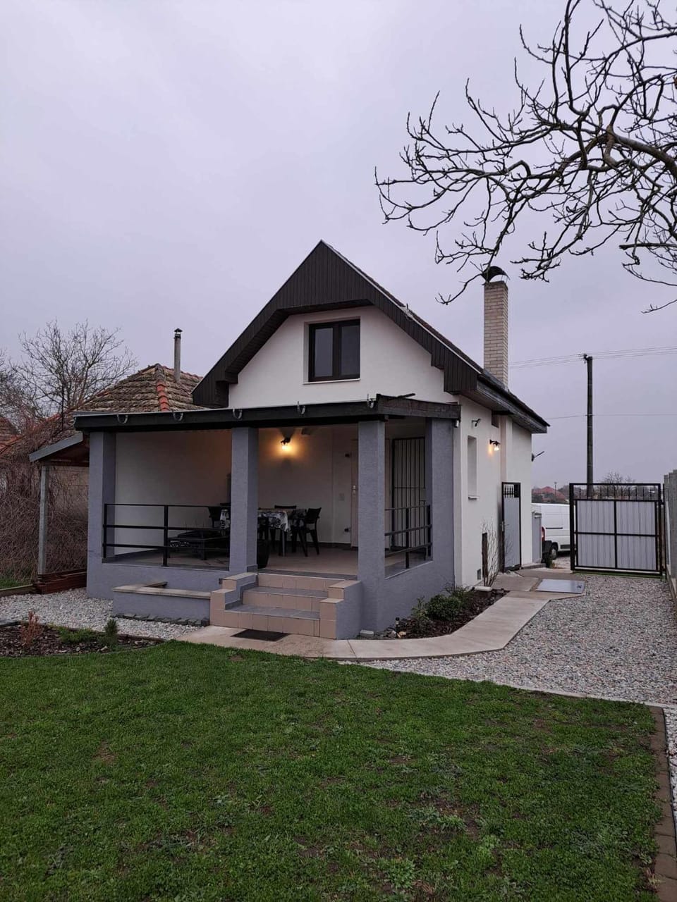 Property building, Facade/entrance, Inner courtyard view