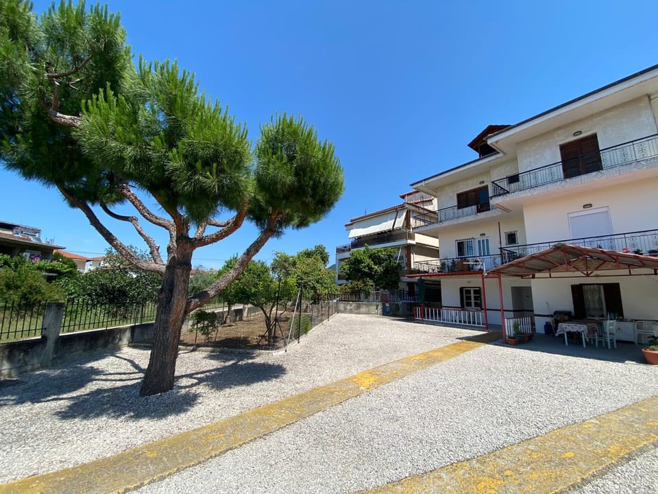 Property building, Garden
