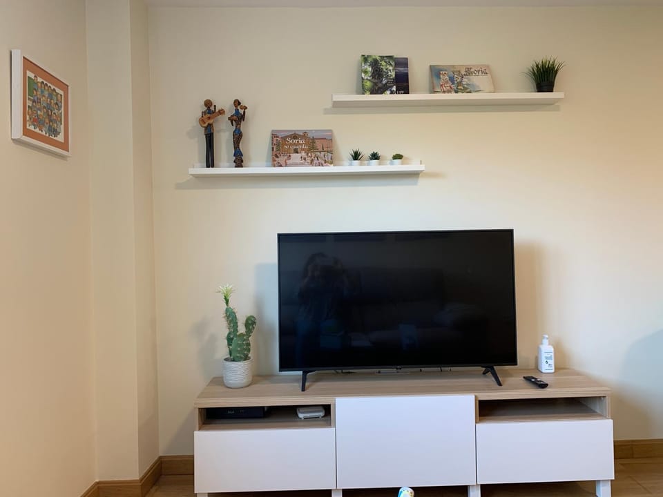 TV and multimedia, Living room