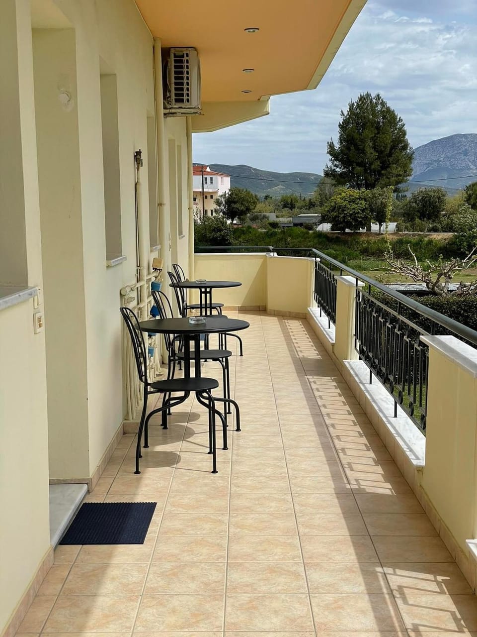 Patio, Balcony/Terrace