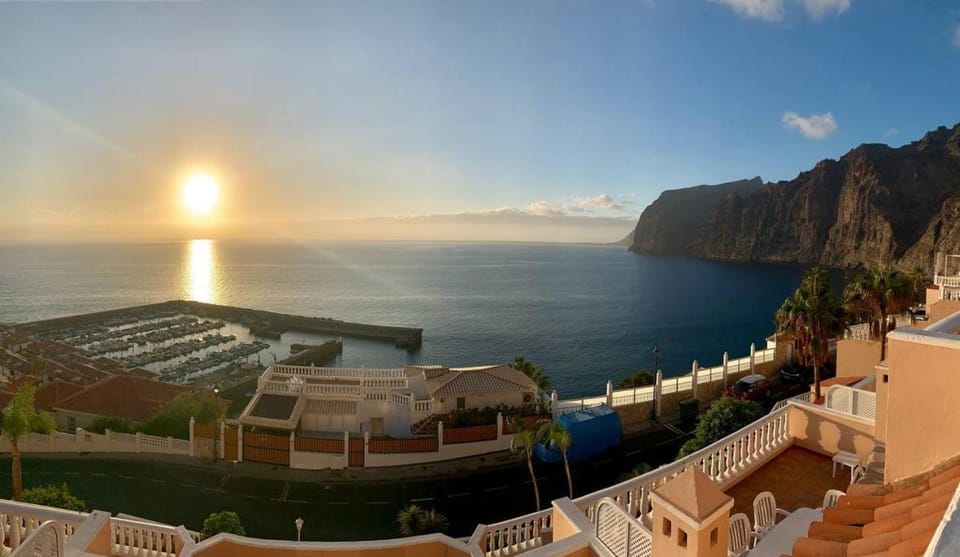 Mountain view, Sea view, Sunset