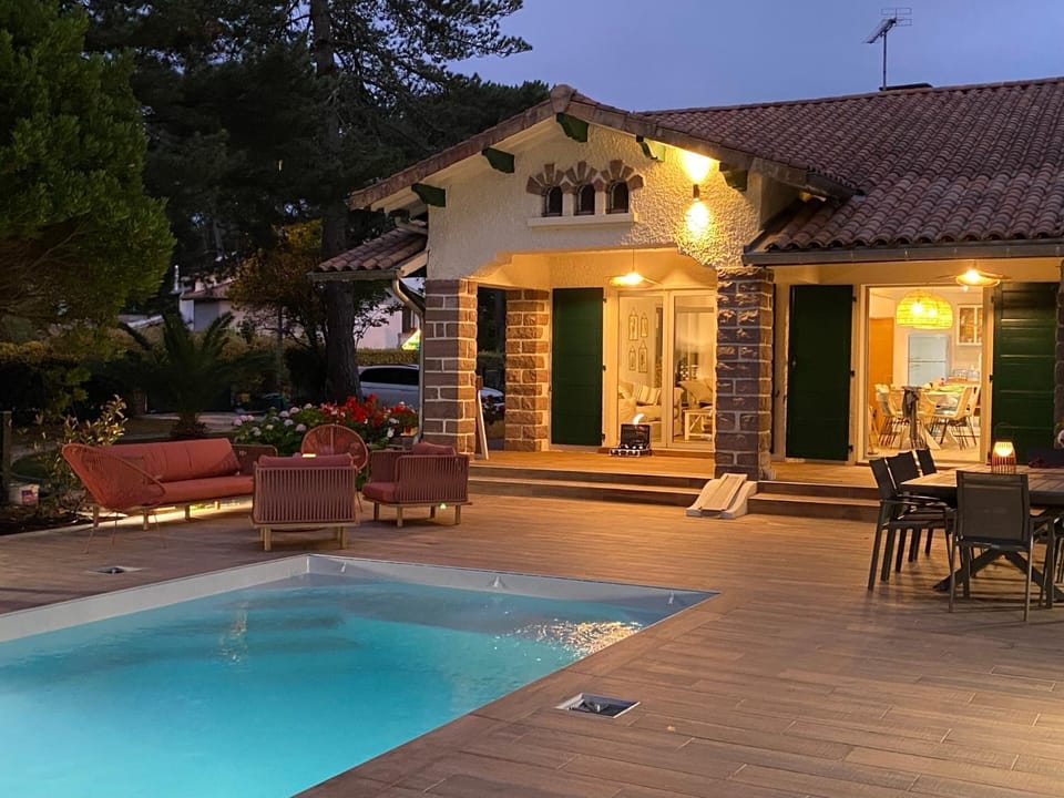 Villa de charme avec piscine à 500m des plages Villa in Hossegor