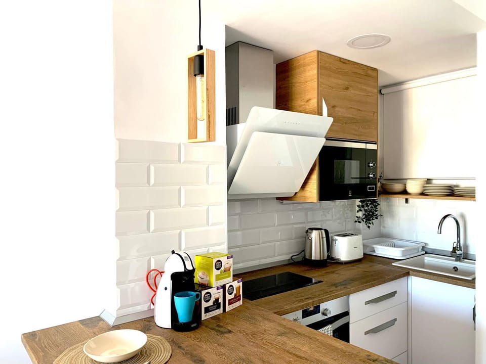 Coffee/tea facilities, Kitchen or kitchenette, minibar, pet friendly, stove, toaster