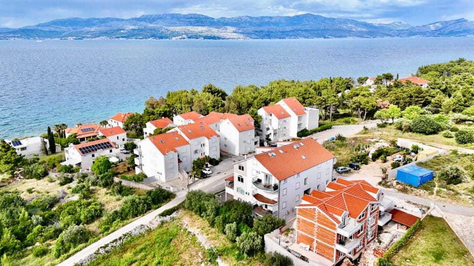 Apartman Dani - Sutivan Apartment in Split-Dalmatia County
