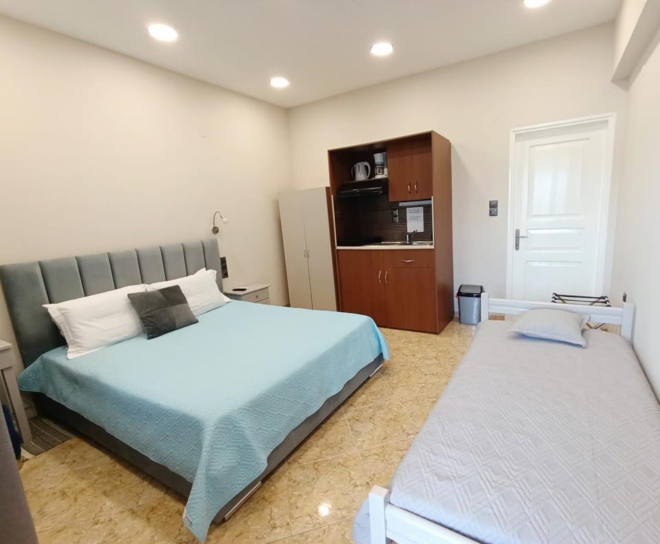 Irene' s Paradise Apartment in Skopelos