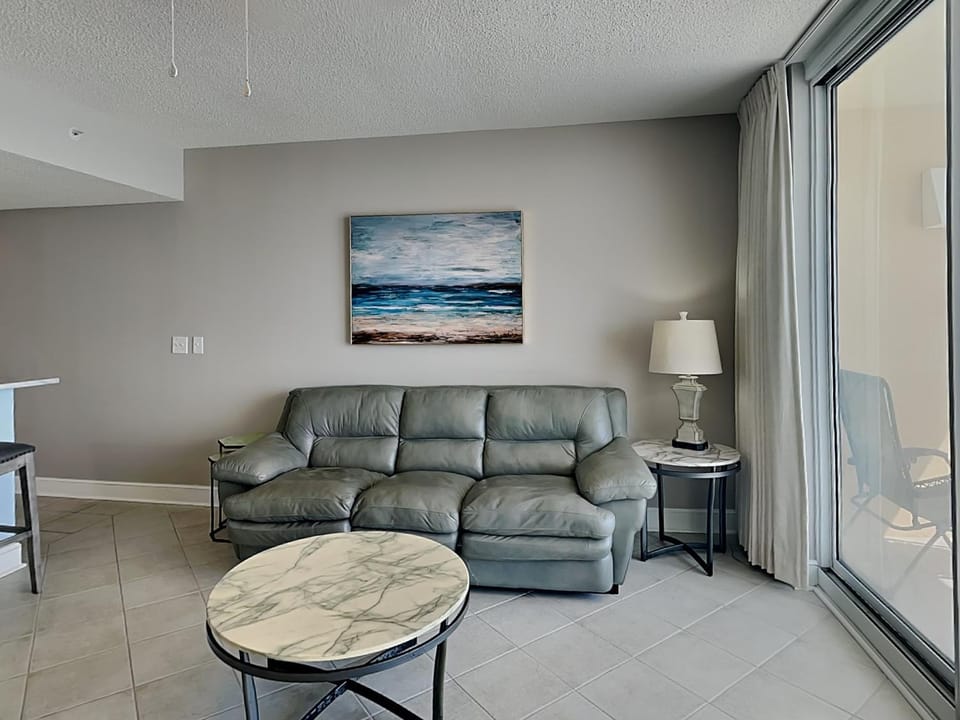 Balcony/Terrace, Living room, Seating area, furniture