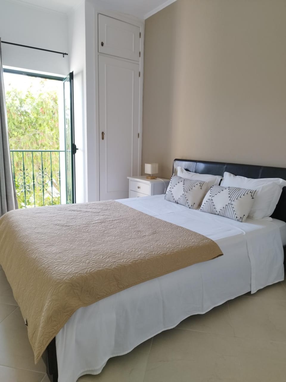 Bed, View (from property/room), Bedroom, wardrobe