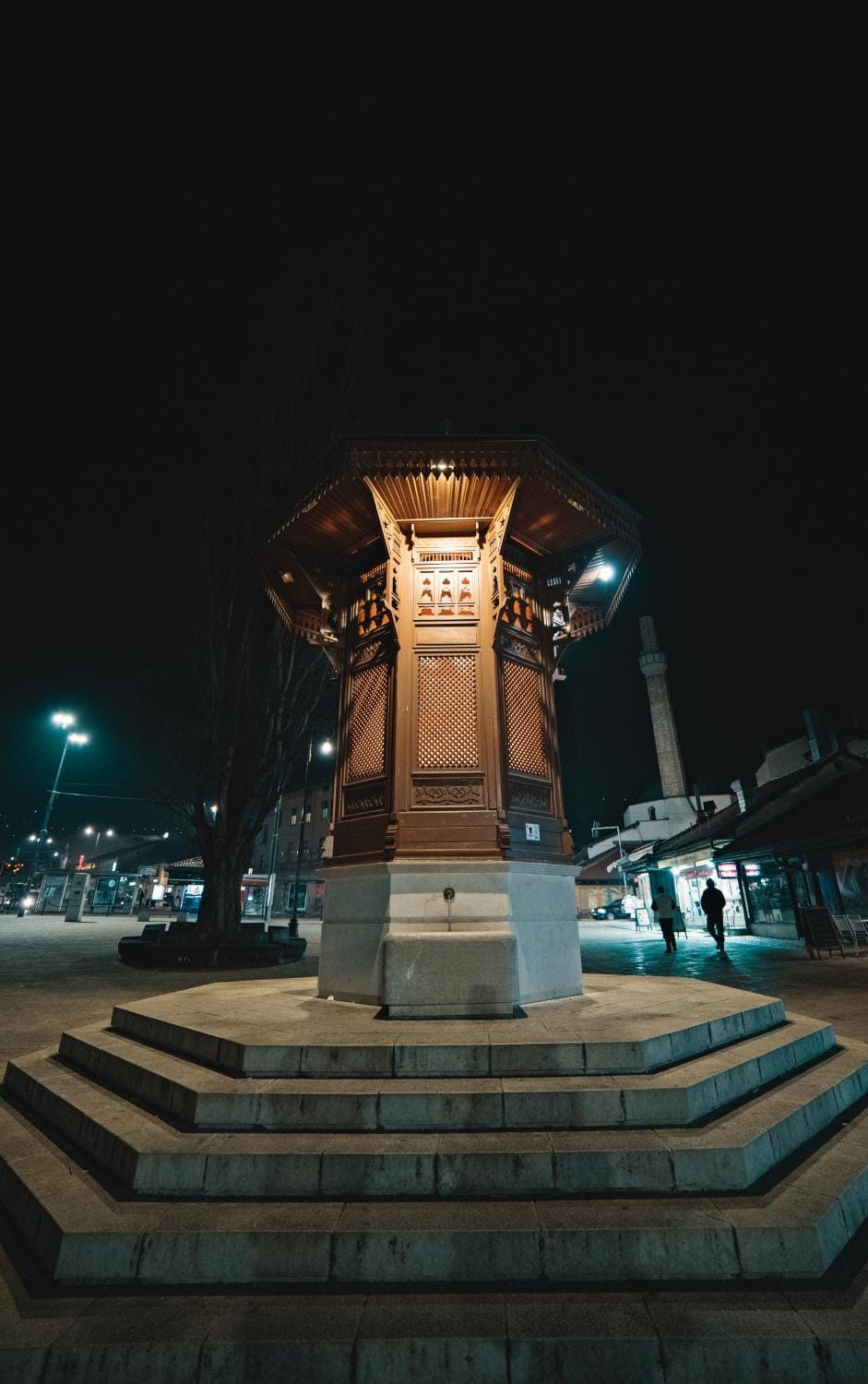 Nearby landmark