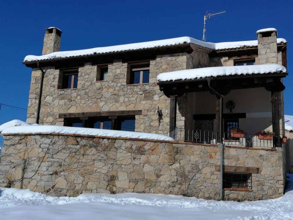 Property building, Winter