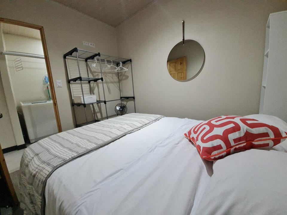 Bed, Bedroom, wardrobe