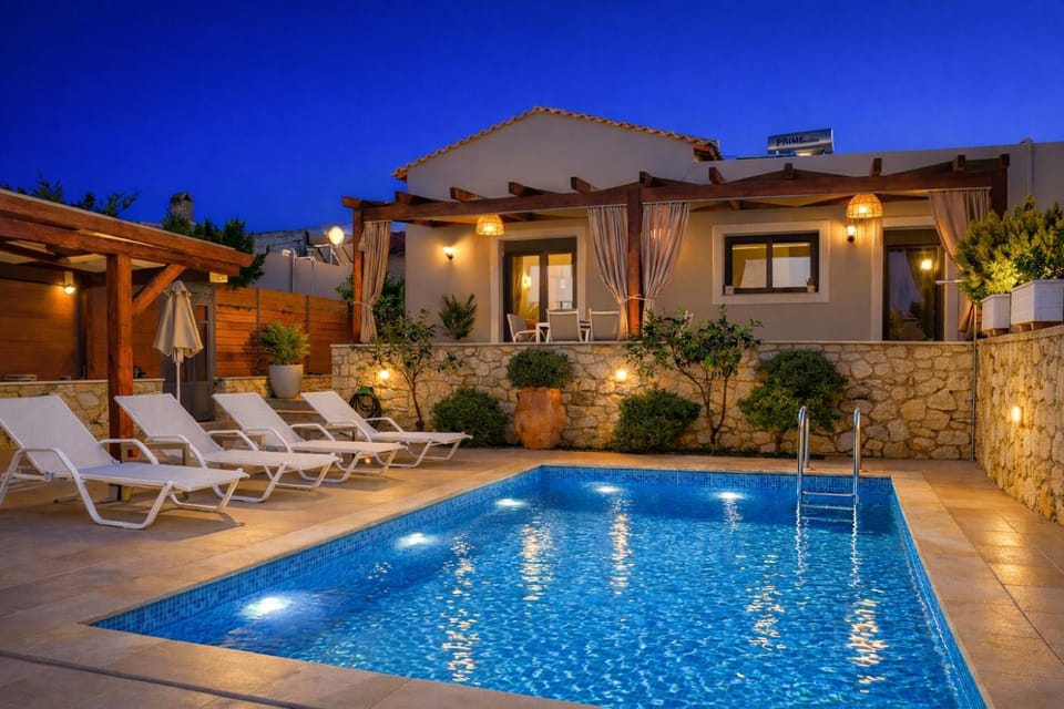 Rose Villa Private Pool & Outdoor Jacuzzi Villa in Crete