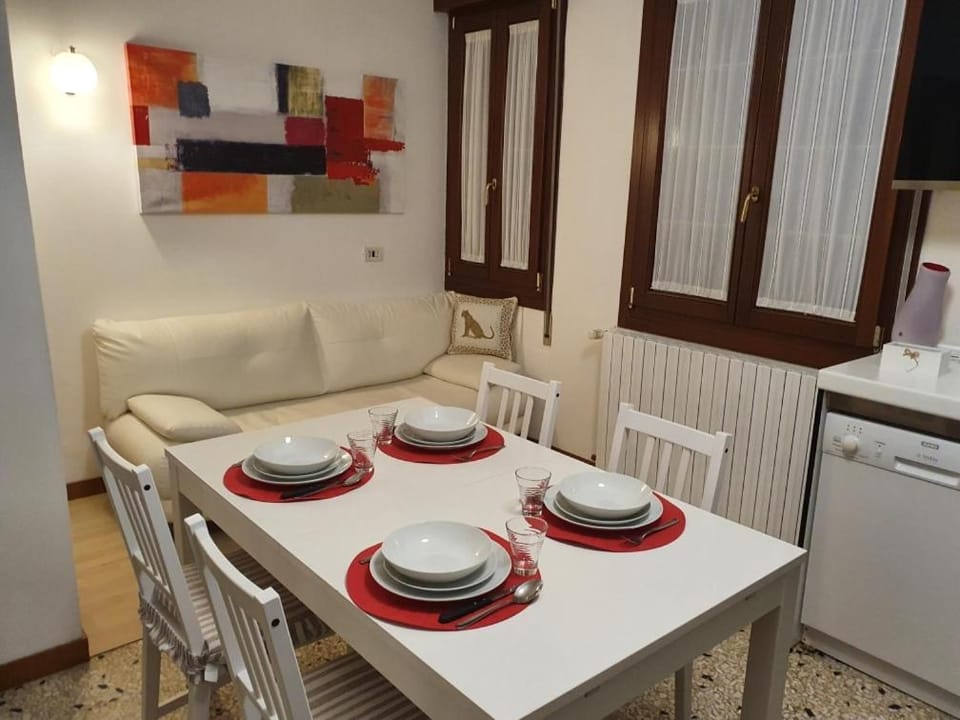 12 minuti da Venezia appartamento con parcheggio Apartment in Venice