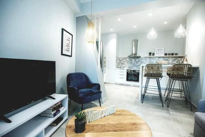 M&E house city center private parking Apartment in Lasithi