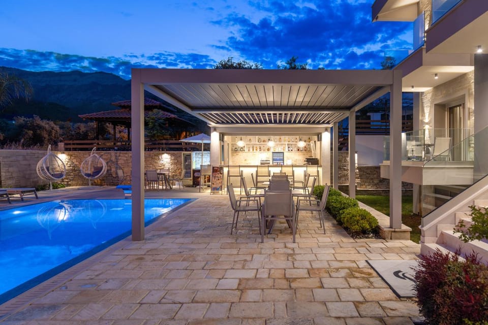 Property building, Night, Lounge or bar, Swimming pool