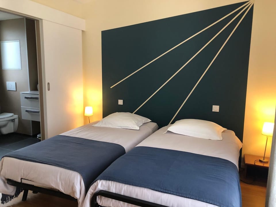 HEUREUX HASARD Bed and Breakfast in Pays de la Loire