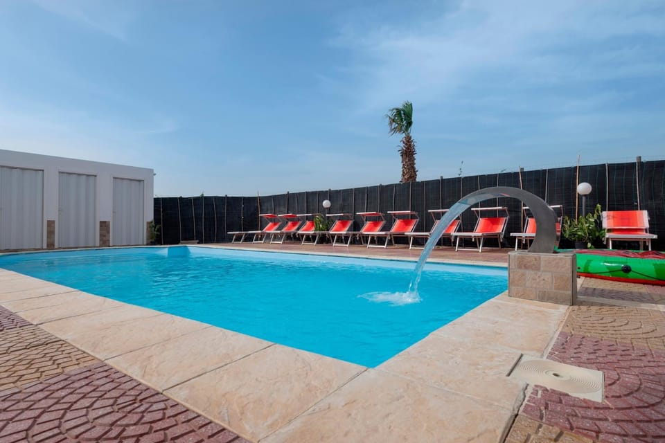 Property building, Swimming pool