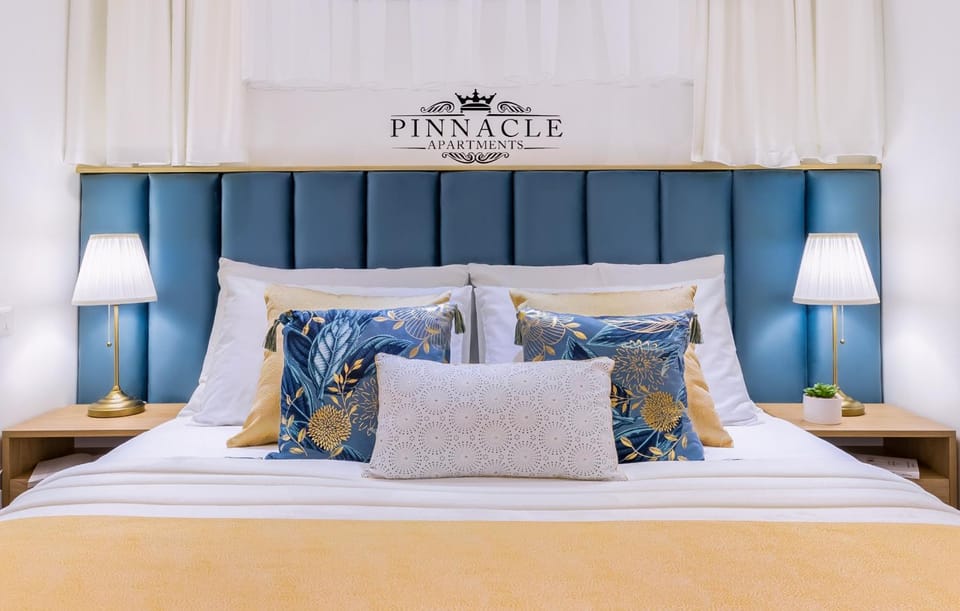 Bed, Decorative detail, Bedroom, soundproof, air conditioner