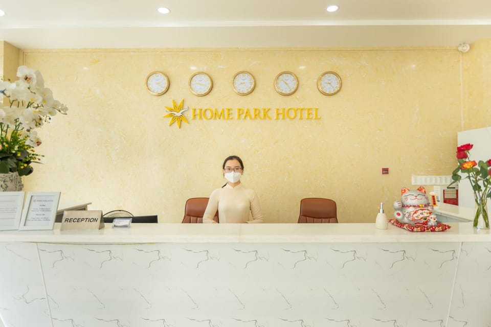 Lobby or reception, group of guests