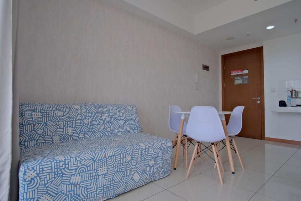 1BR Apartment Serpong Mtown Signature seberang SMS Mall Apartment in West Java