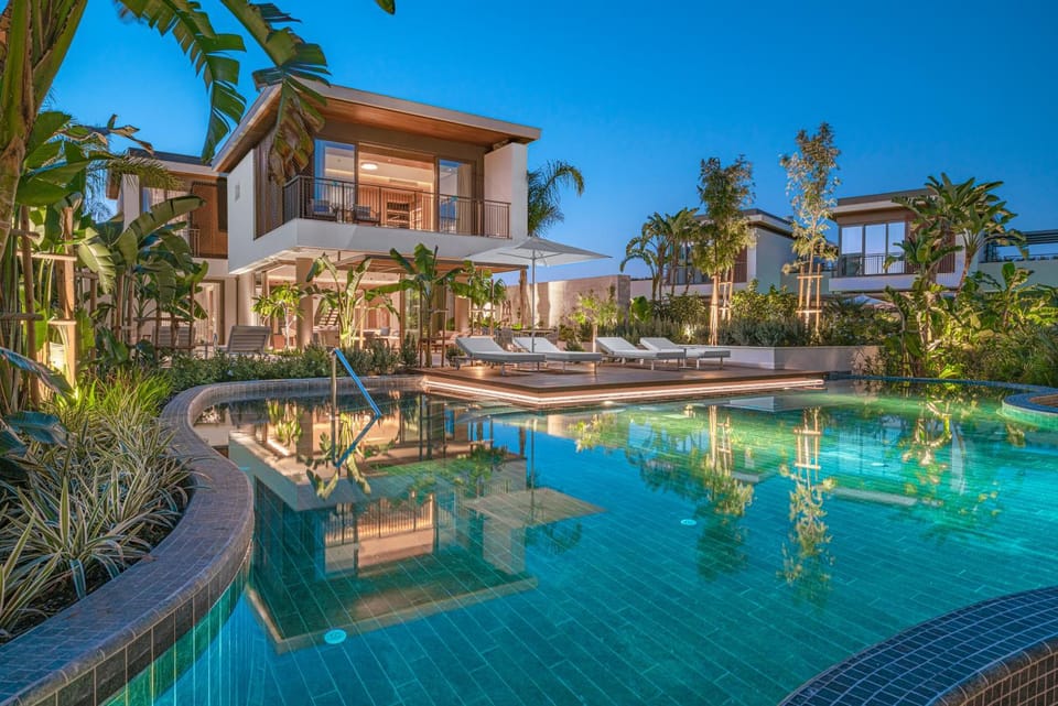 Day, Garden view, Pool view, Swimming pool