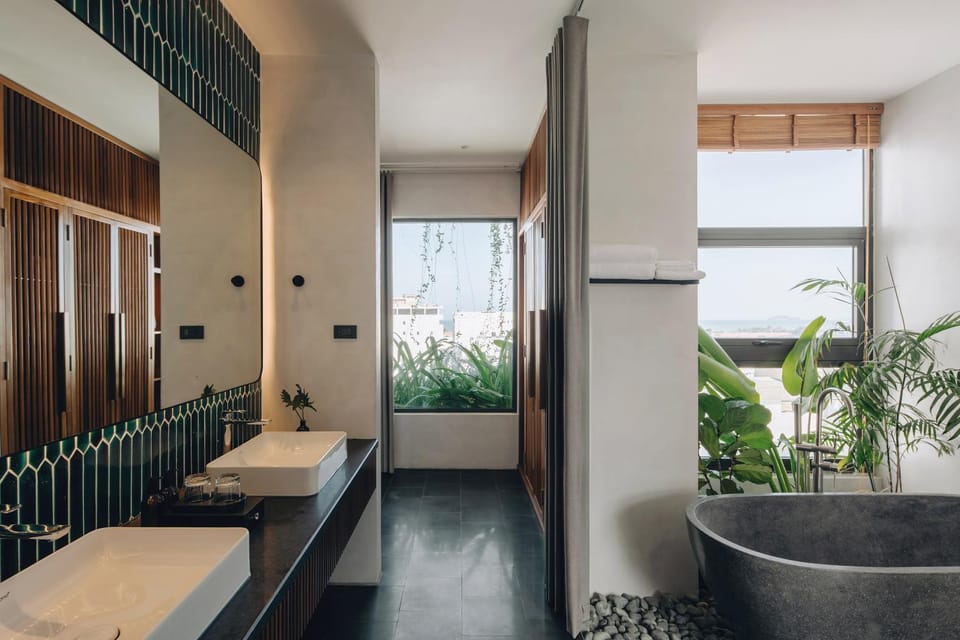 Bathroom, Bath