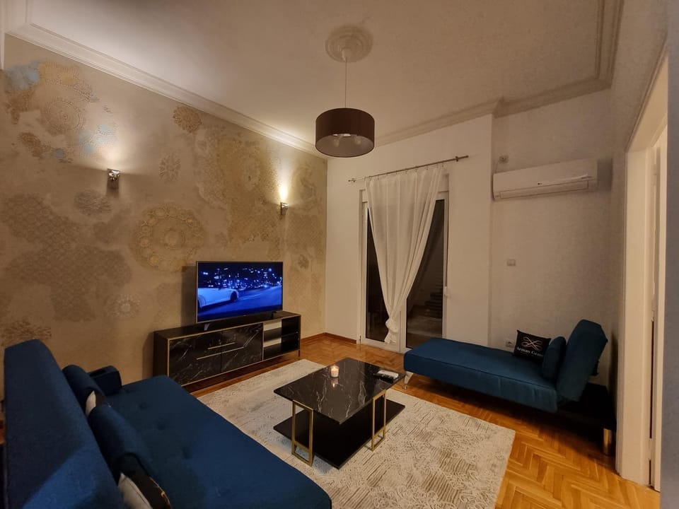 Arman Group Arya Apartment in Athens