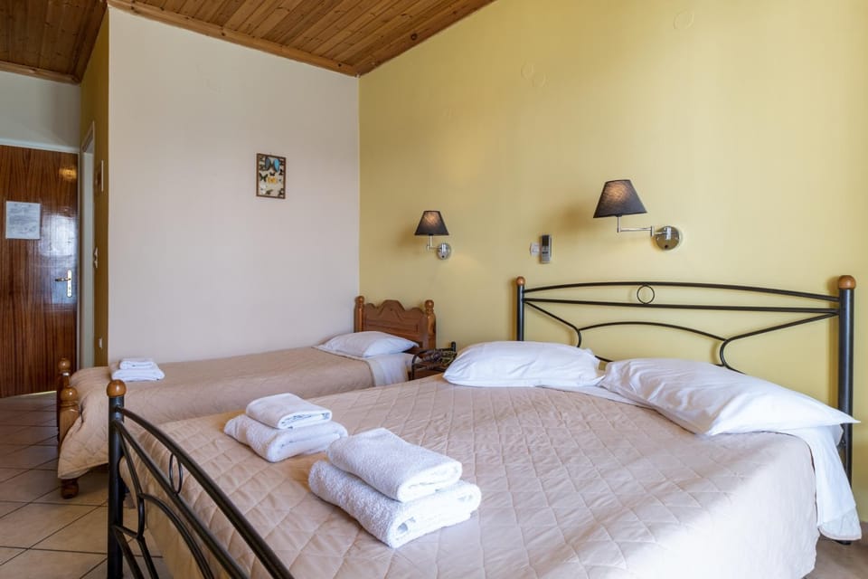 Property building, Living room, Bedroom