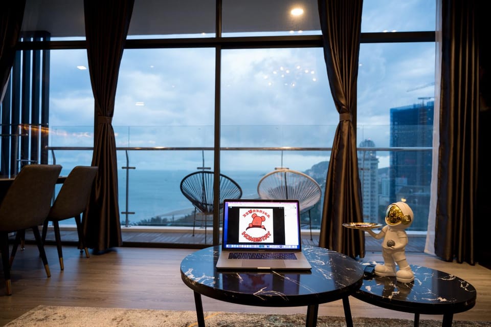 Natural landscape, View (from property/room), Living room