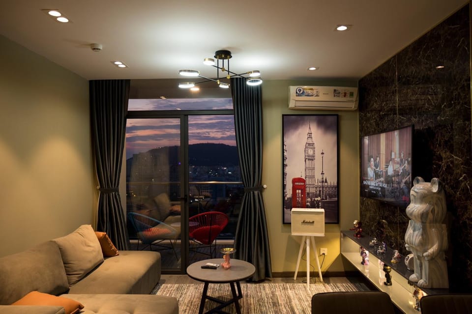 Living room, air conditioner