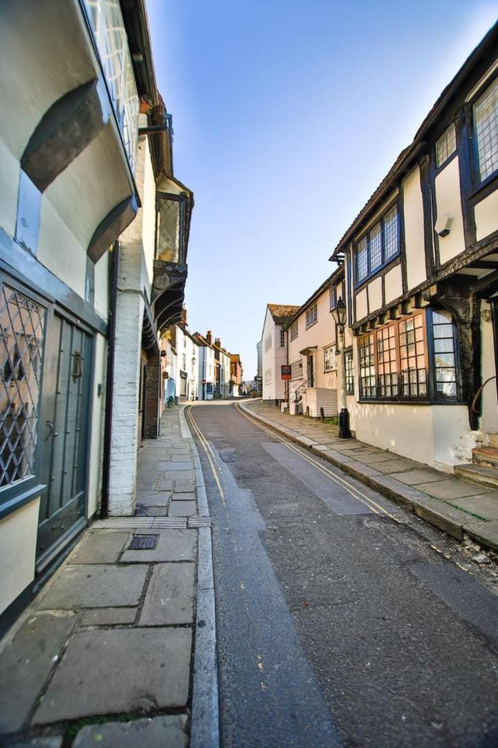 Property building, Street view