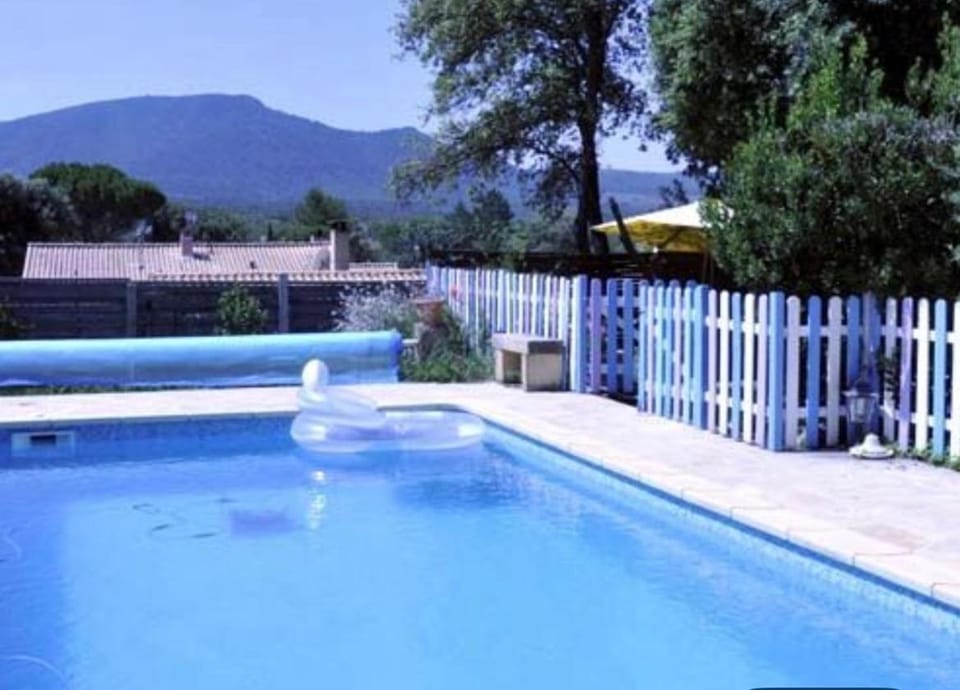 View (from property/room), Pool view, Swimming pool