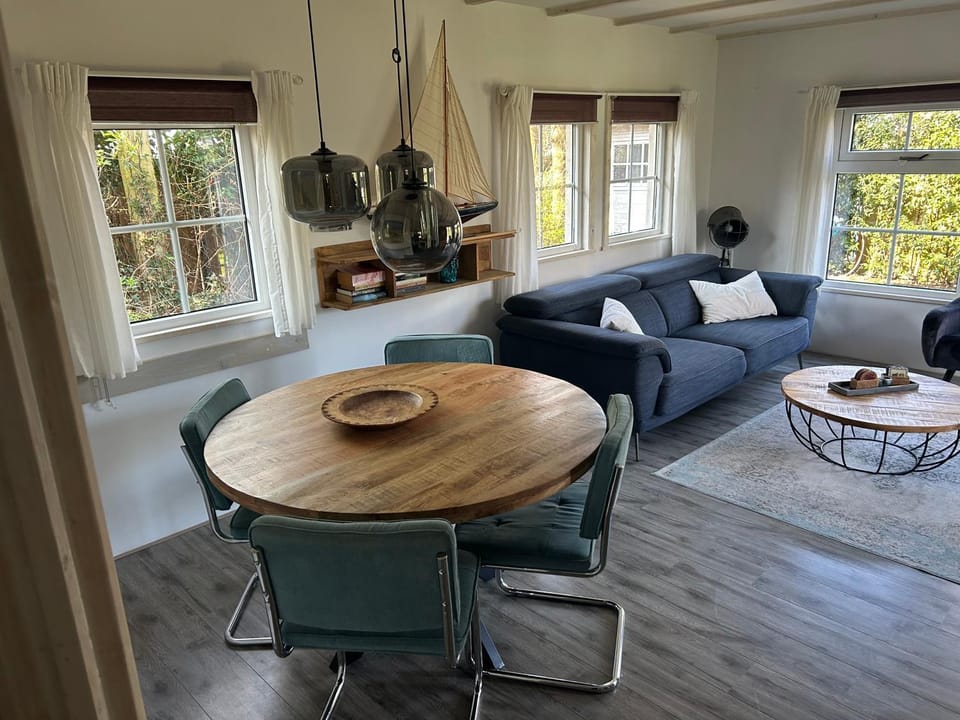 Mooi huisje nabij Ouddorp in Goedereede Campground/ 
RV Resort in South Holland (province)