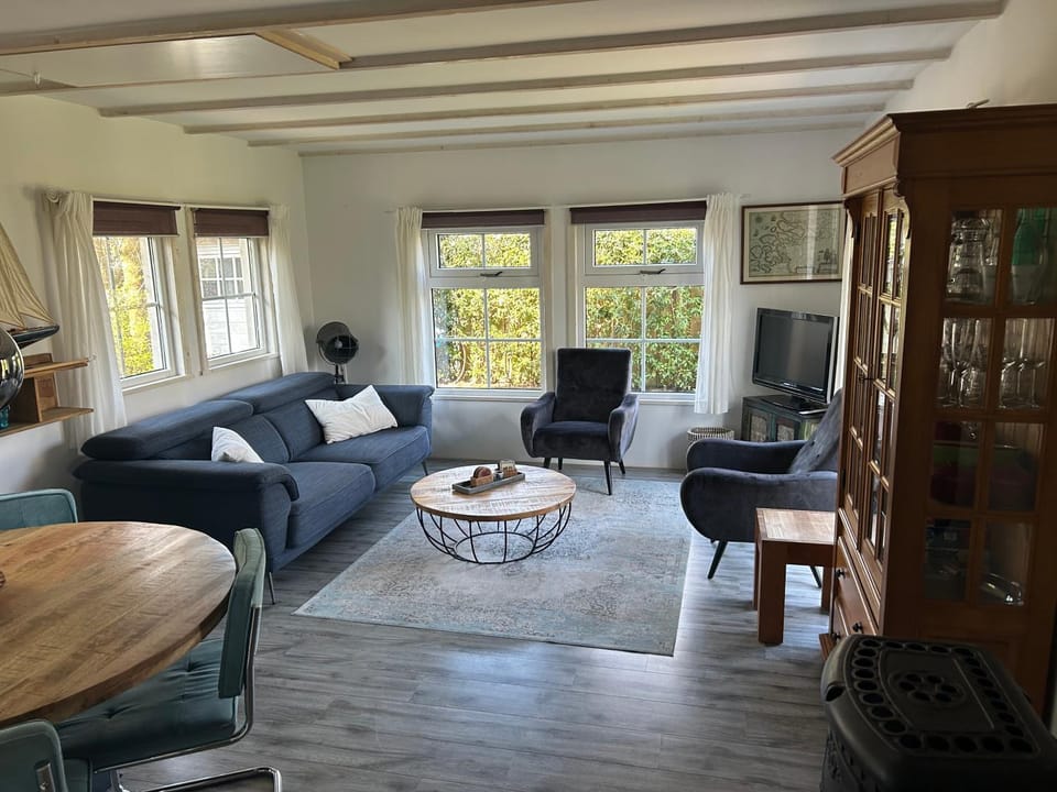 Mooi huisje nabij Ouddorp in Goedereede Campground/ 
RV Resort in South Holland (province)