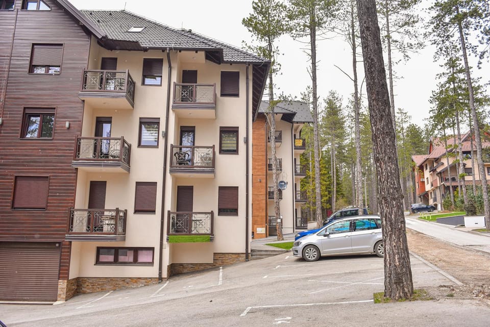 Property building, Parking