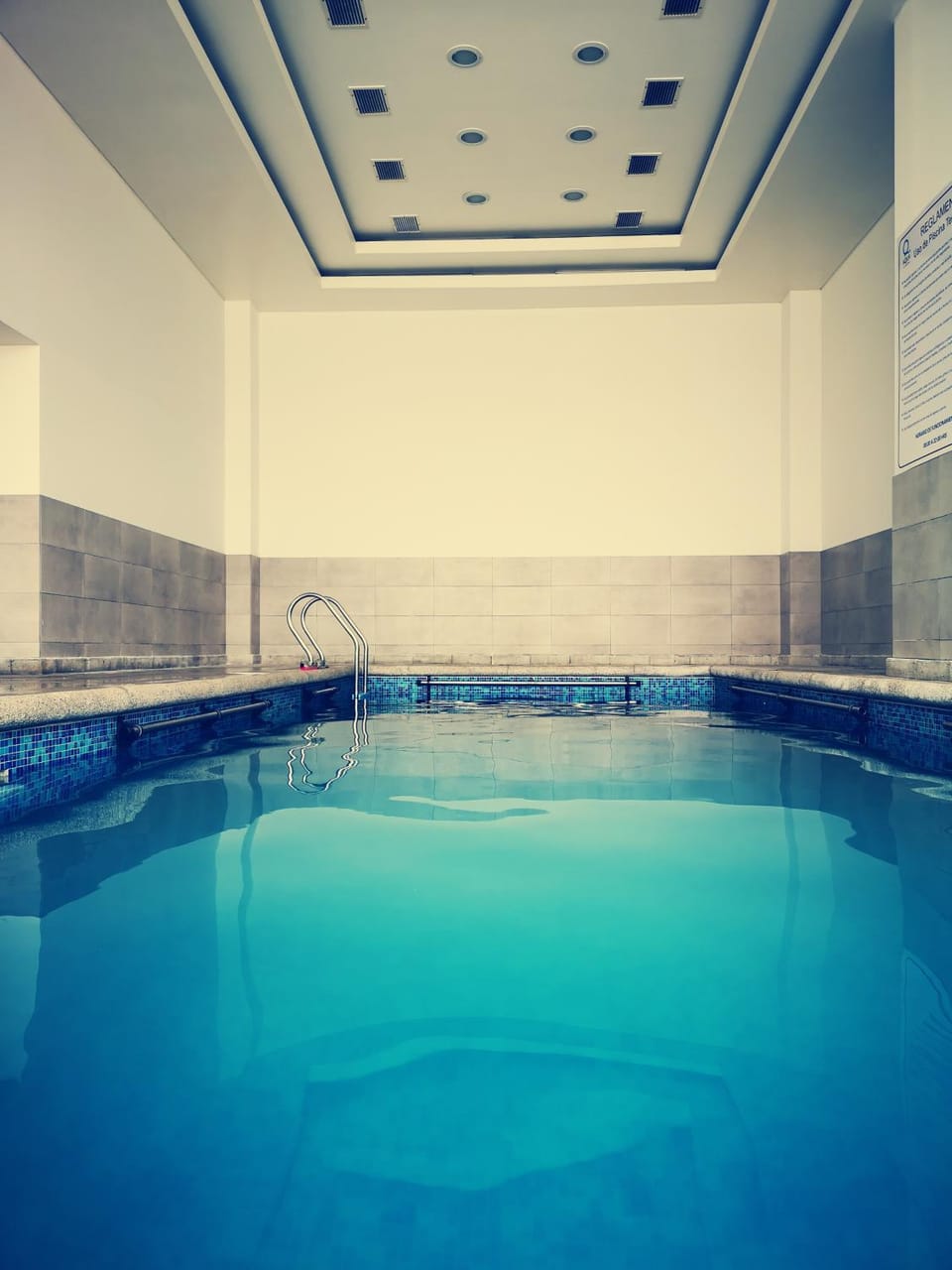 Swimming pool, Swimming pool
