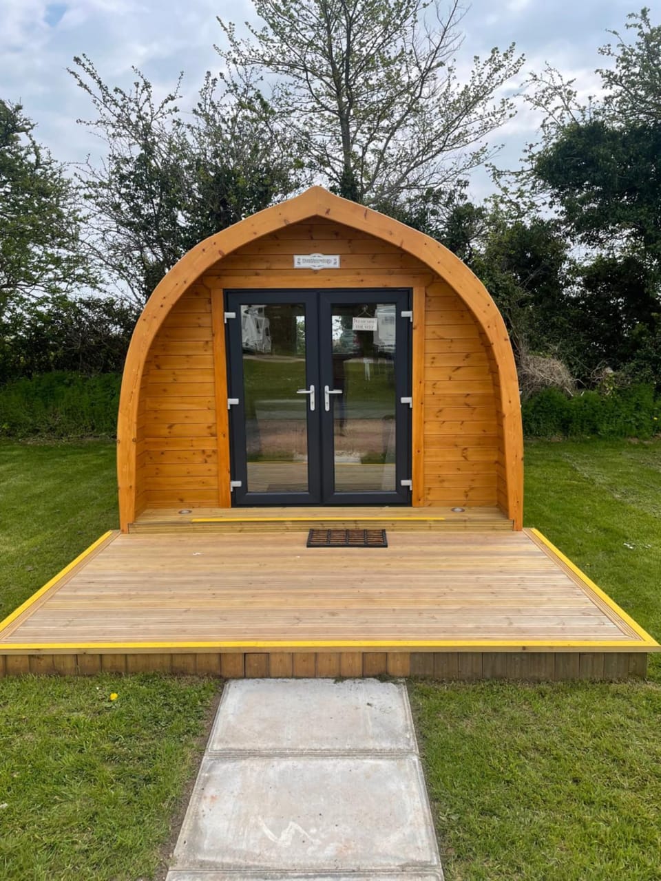 Facade/entrance, Garden