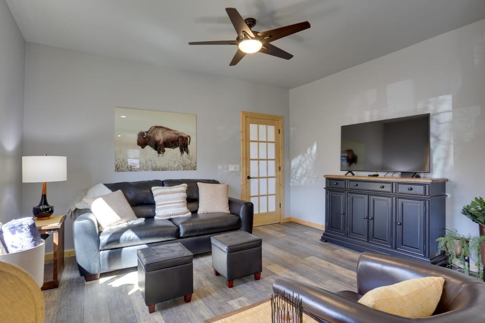 Cozy Spearfish Cottage < 1 Mi to Hiking Trail House in Spearfish