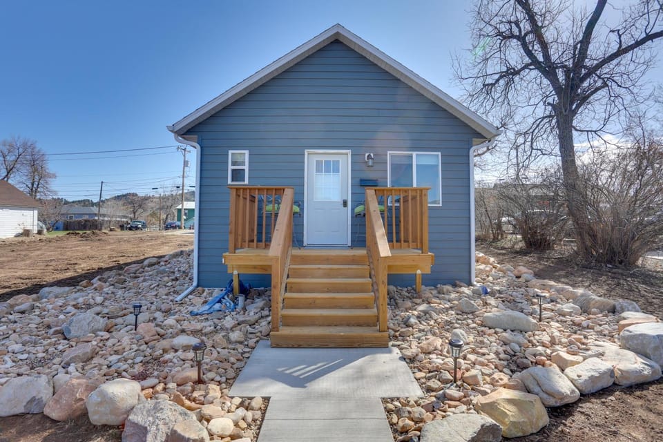 Cozy Spearfish Cottage < 1 Mi to Hiking Trail House in Spearfish