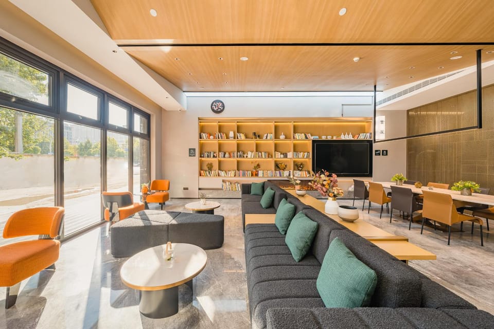 Atour Hotel Shijiazhuang South Construction Street Hotel in China