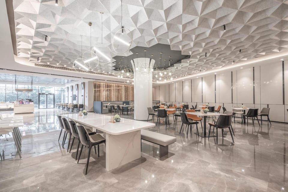 Atour Hotel Nanjing Jiangbei New District University of Technology Hotel in Nanjing