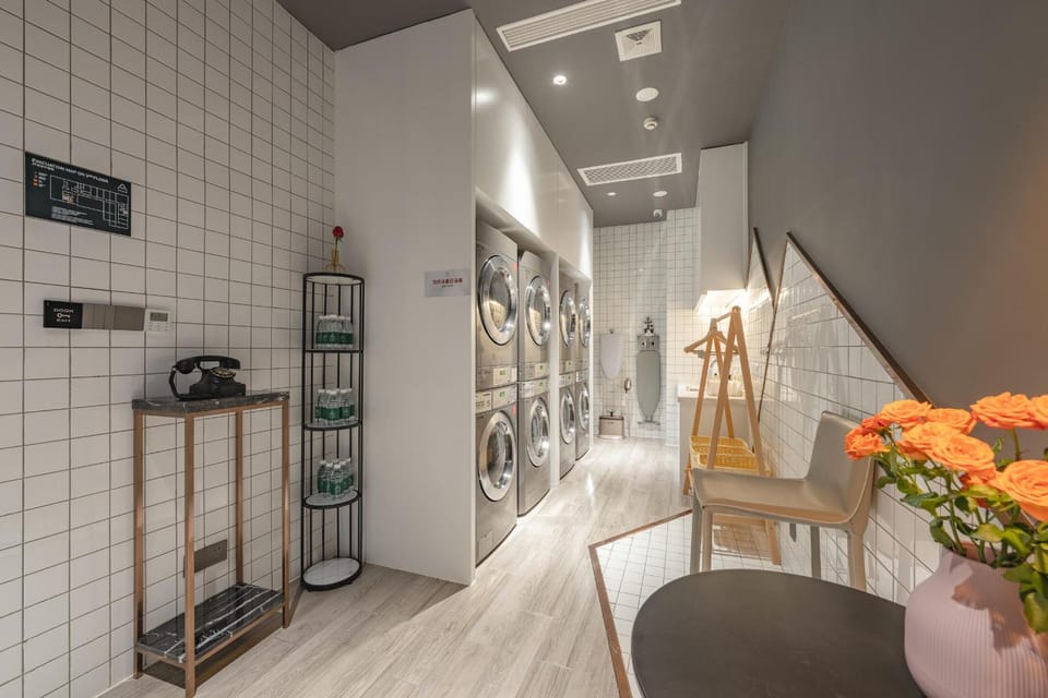 Atour Hotel Kunshan Baoyu Plaza North Changjiang Road Hotel in Shanghai