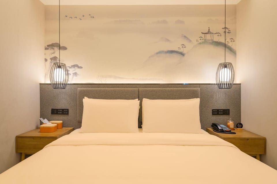Atour X Hotel Hangzhou West Lake Intime Ding'an Road Hotel in Hangzhou