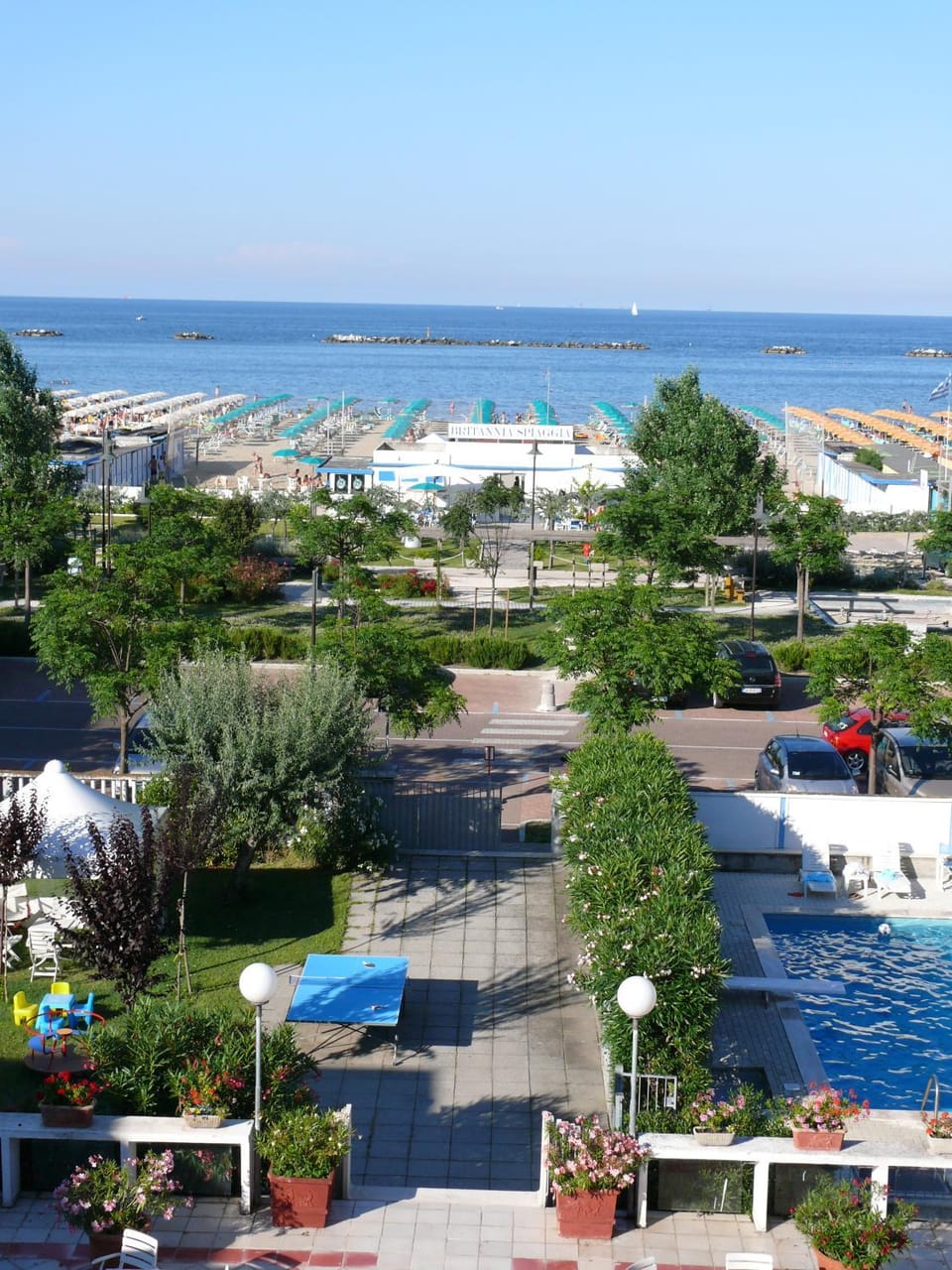 Pool view, Sea view