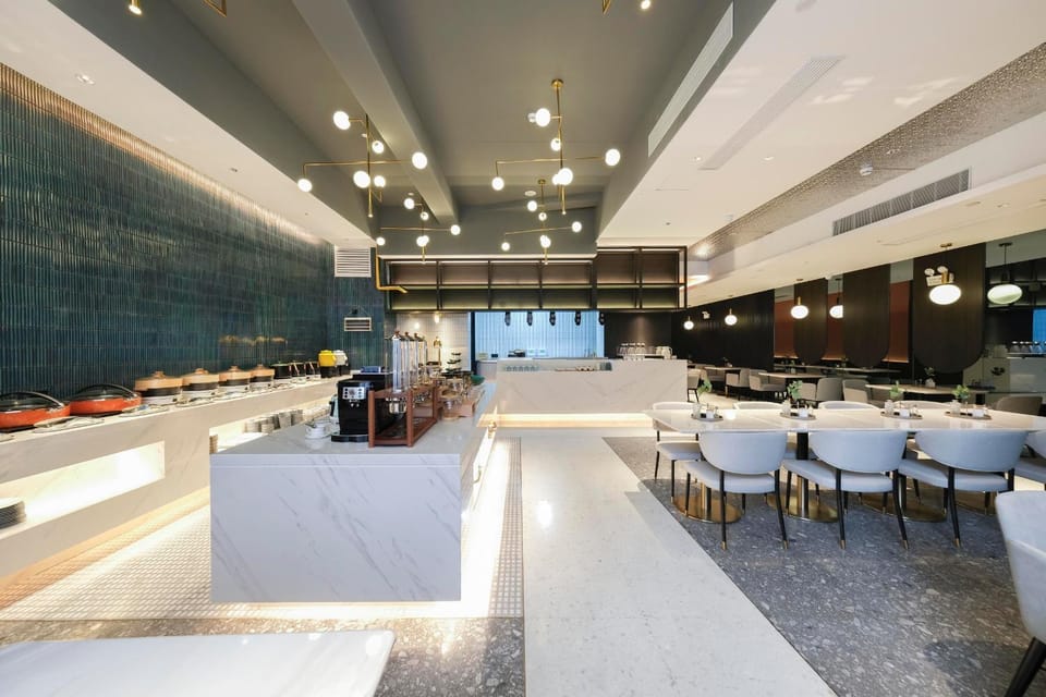 Atour Hotel Luoyang Yingtianmen Hotel in China