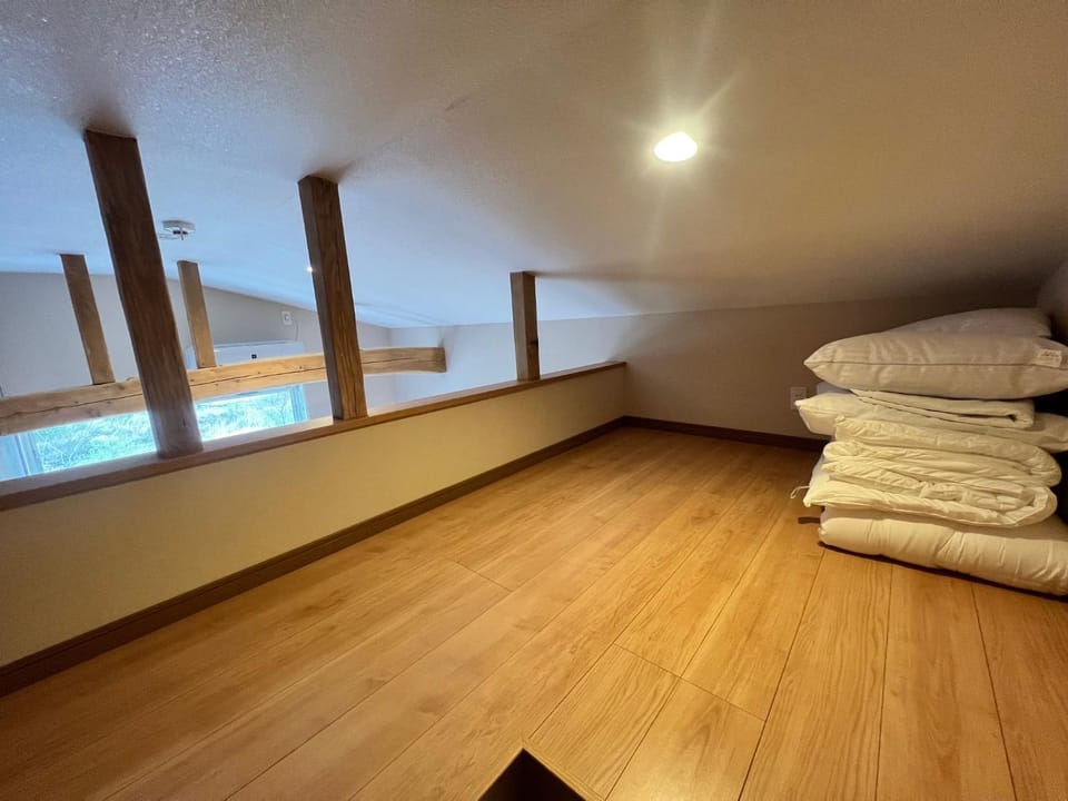 Koya TRIBE - Vacation STAY 48392v Hotel in Japan