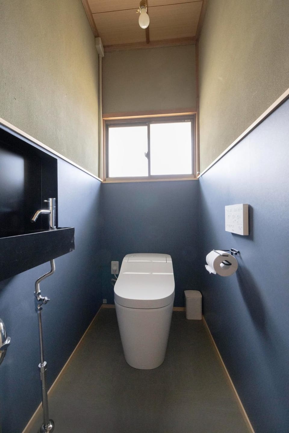 Coliving & Cafe SANDO - Vacation STAY 26481v Bed and Breakfast in Japan
