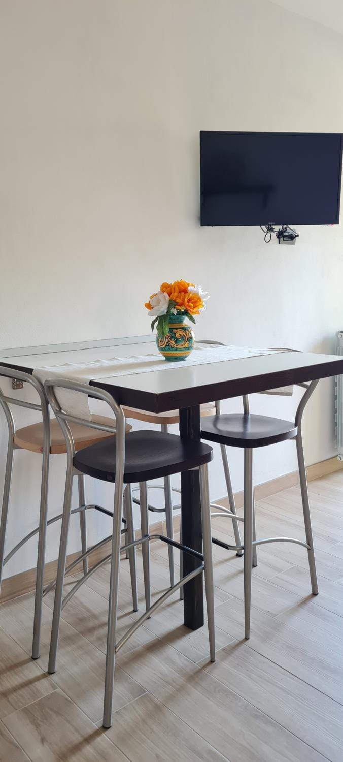 TV and multimedia, Dining area