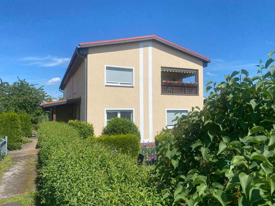 Property building, Garden view