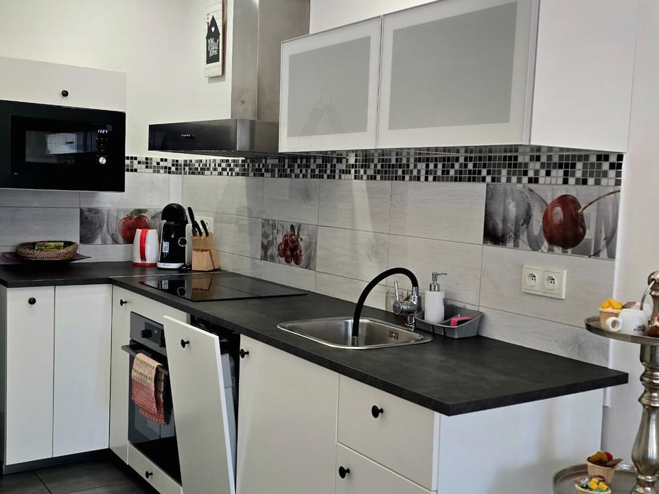 Apartmán maxi - Café Princ pod hradem KLIMA, WiFi Apartment in Czechia