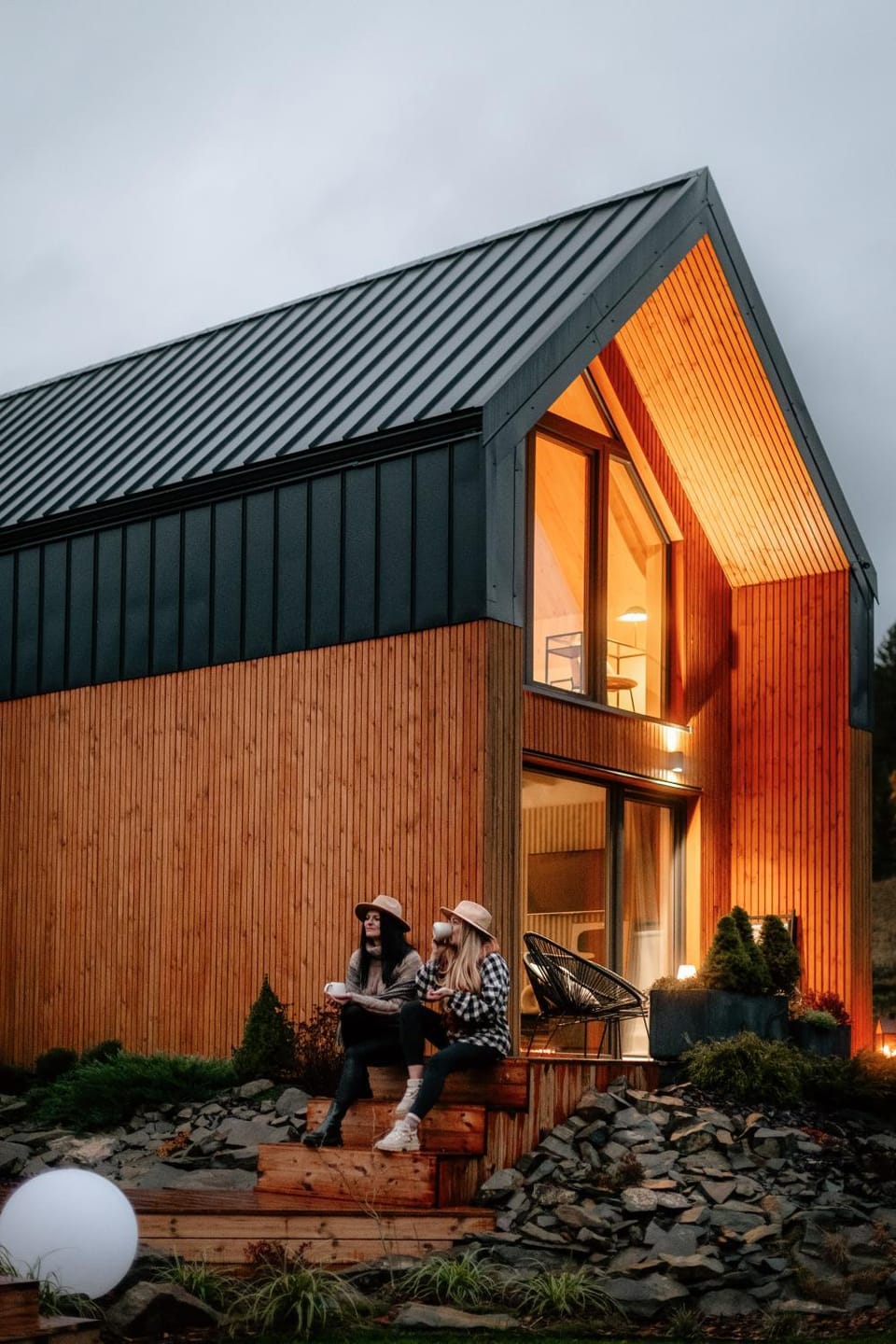Property building, Garden, Autumn